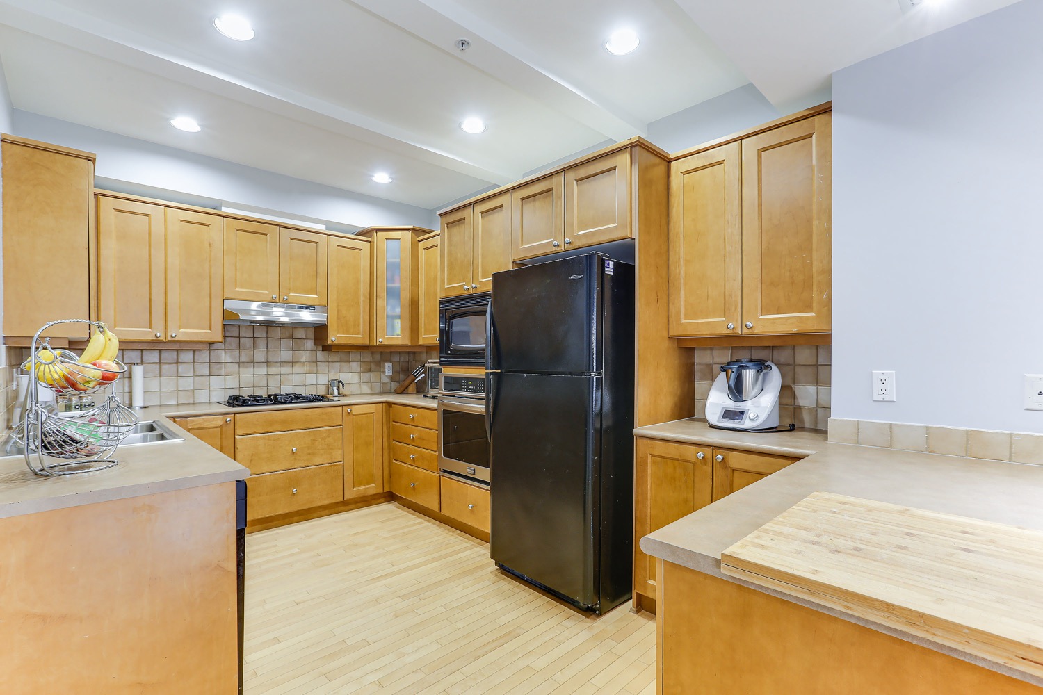 8-16655 64 Avenue Surrey 9