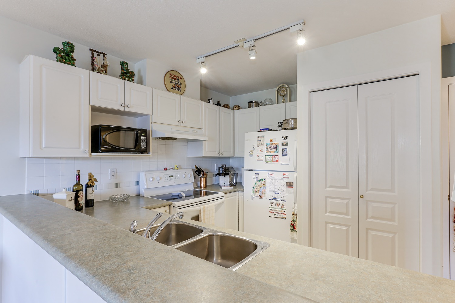 501 - 214 ELEVENTH STREET, NEW WESTMINSTER 6