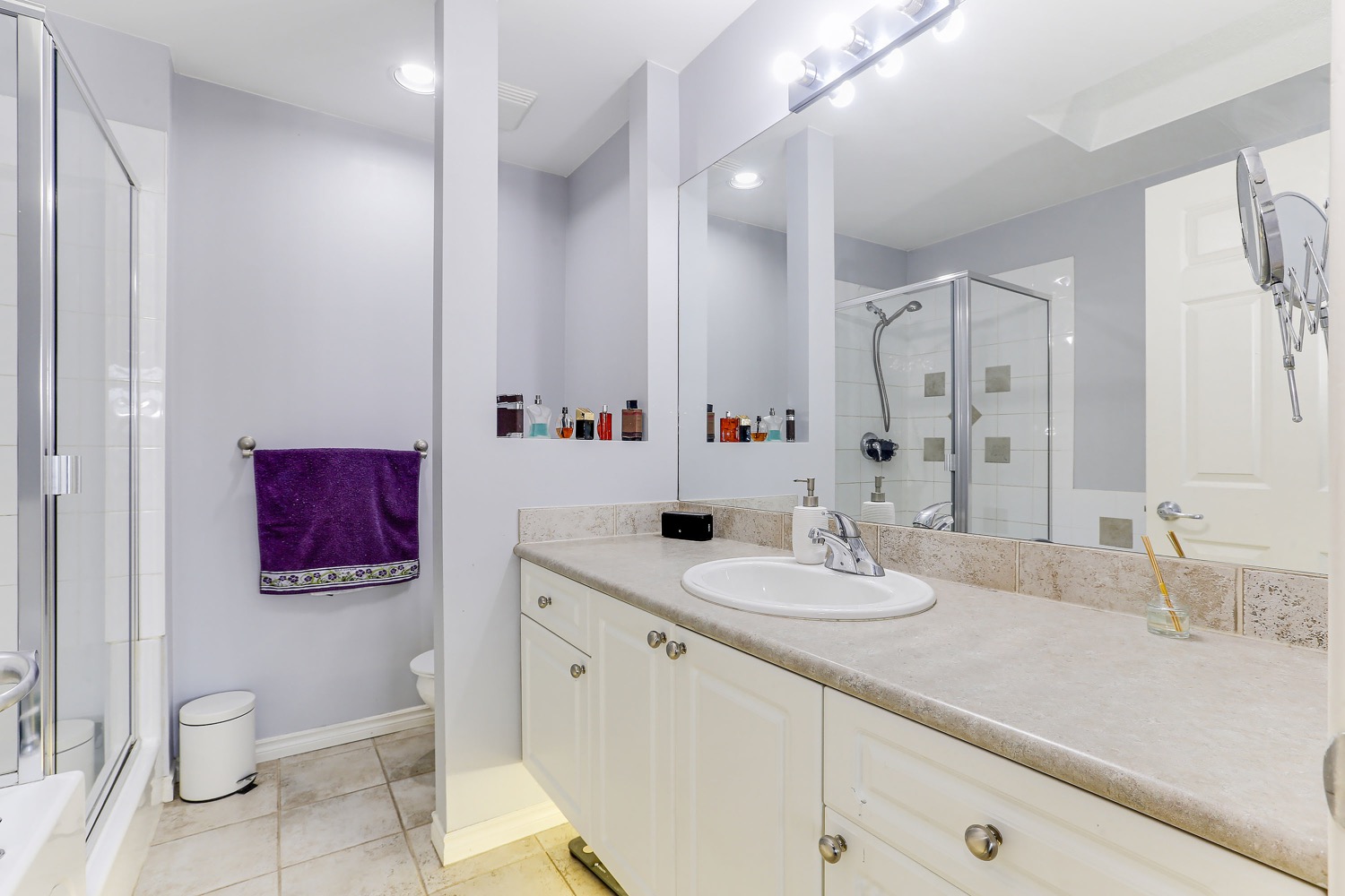 8-16655 64 Avenue Surrey 20