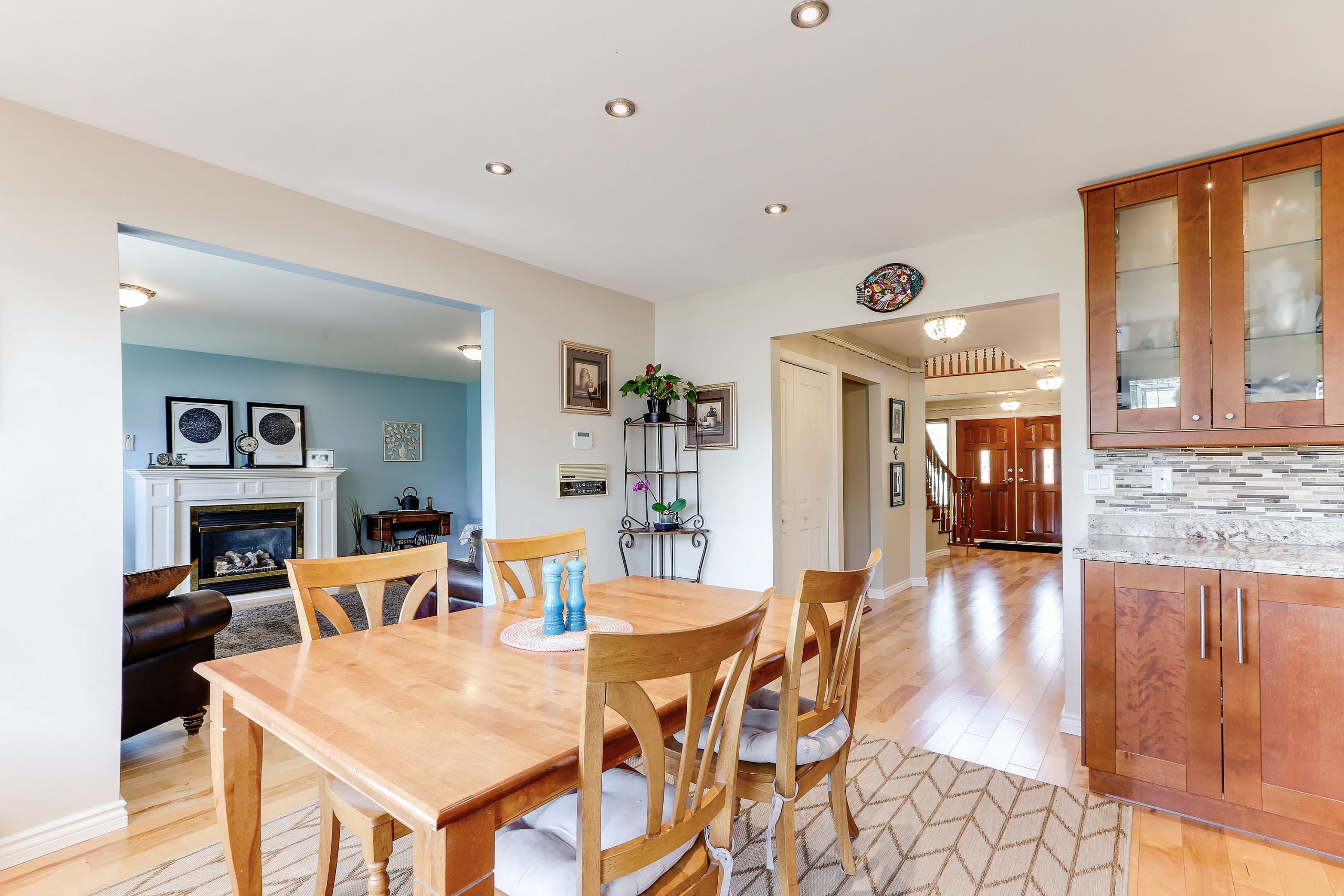 3866 Pandora Street Burnaby 13