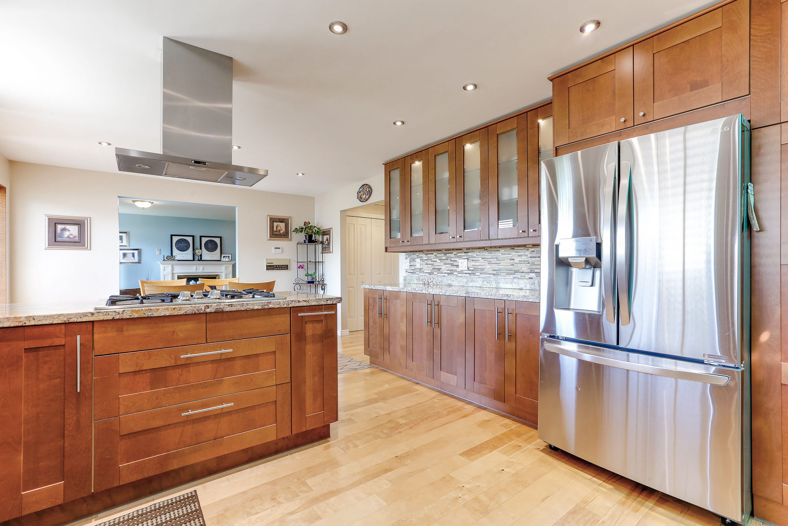 3866 Pandora Street Burnaby 18