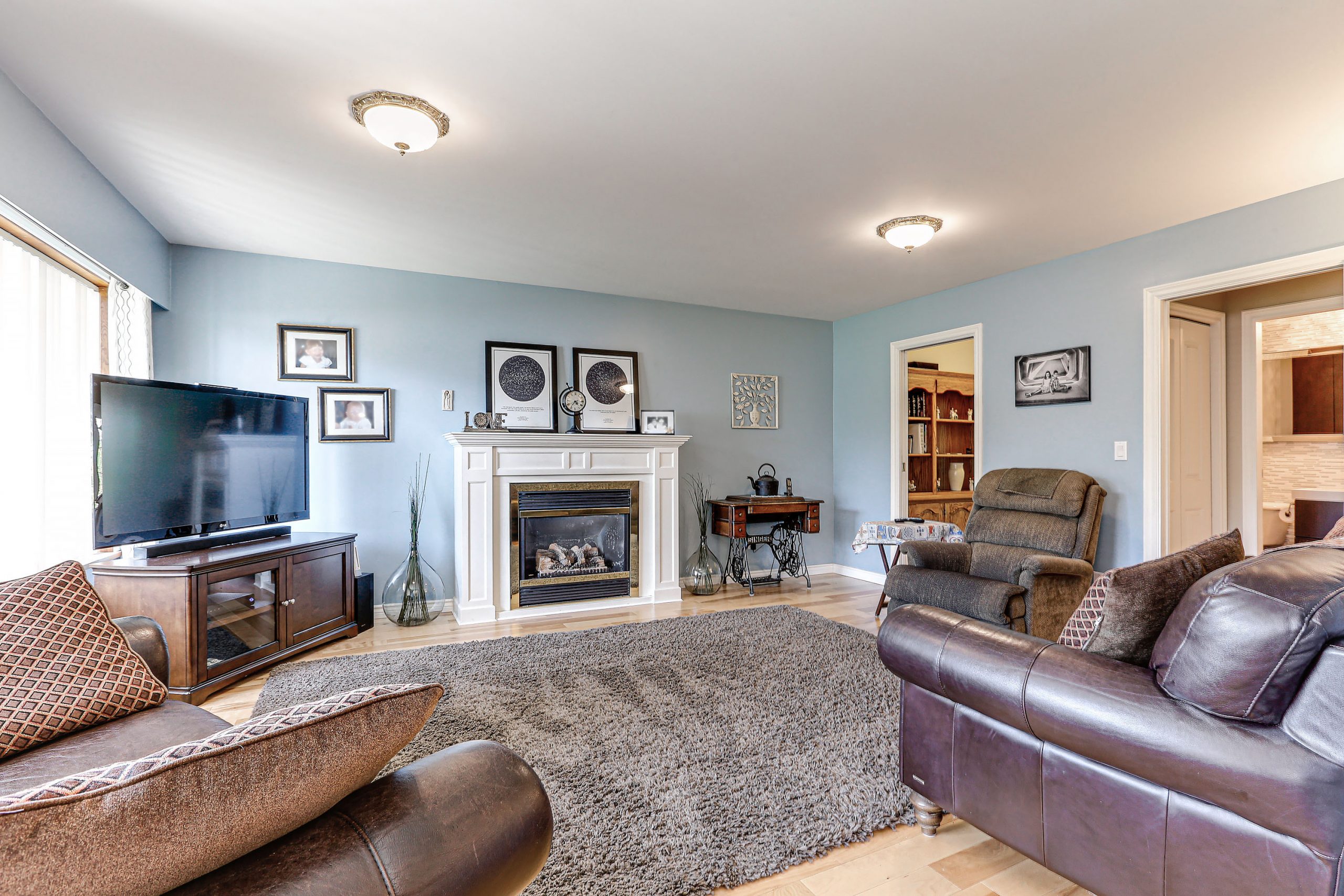 3866 Pandora Street Burnaby 20