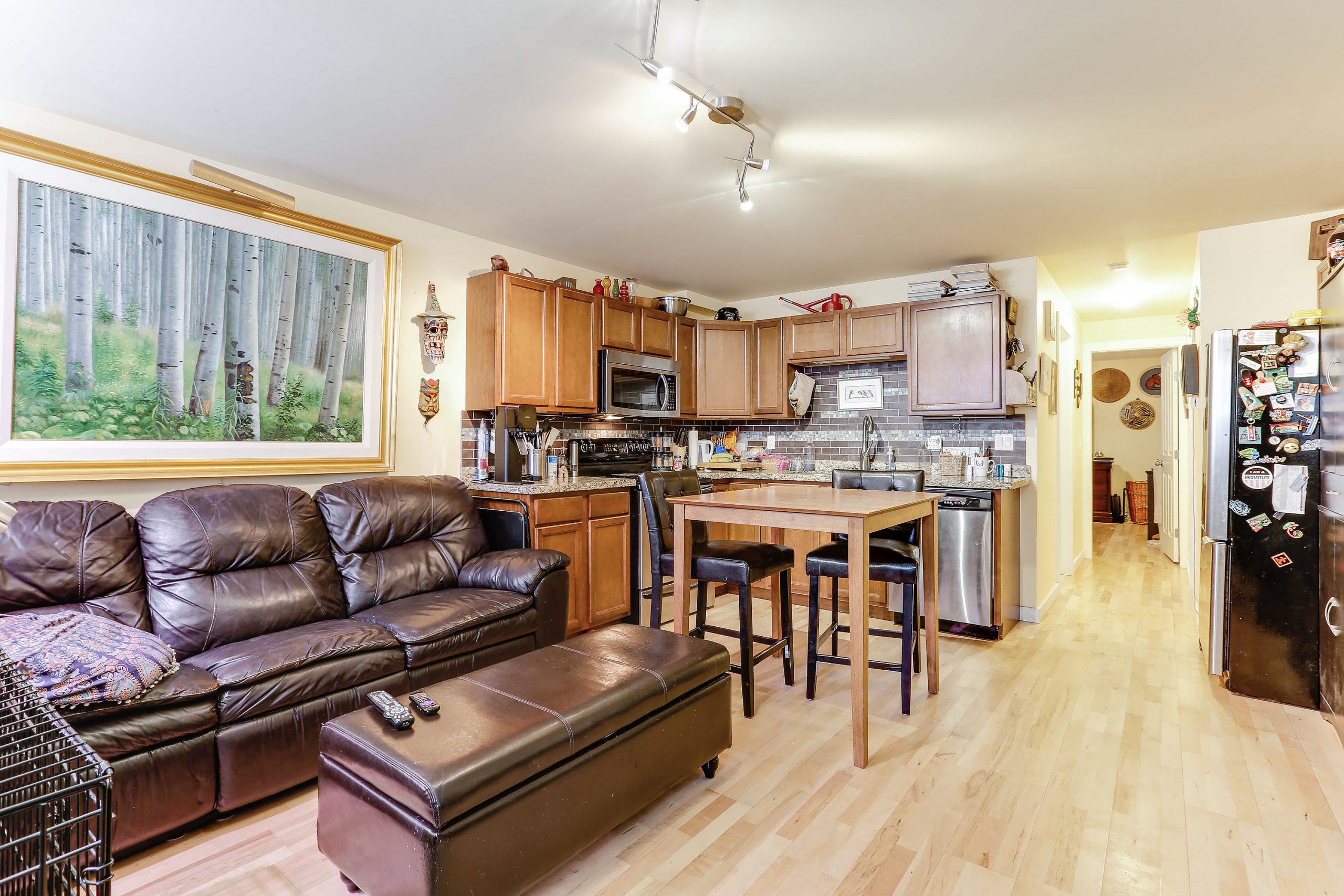 3866 Pandora Street Burnaby 50