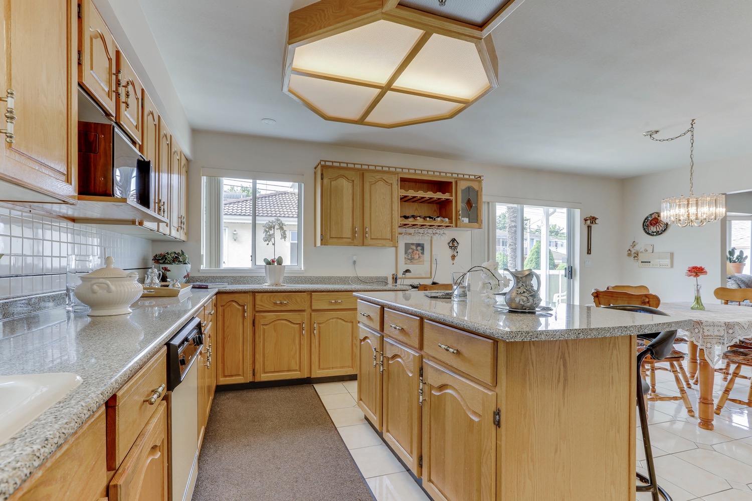 2508 East 19th Avenue Vancouver 16