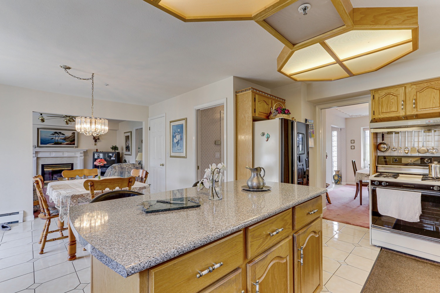 2508 East 19th Avenue Vancouver 17