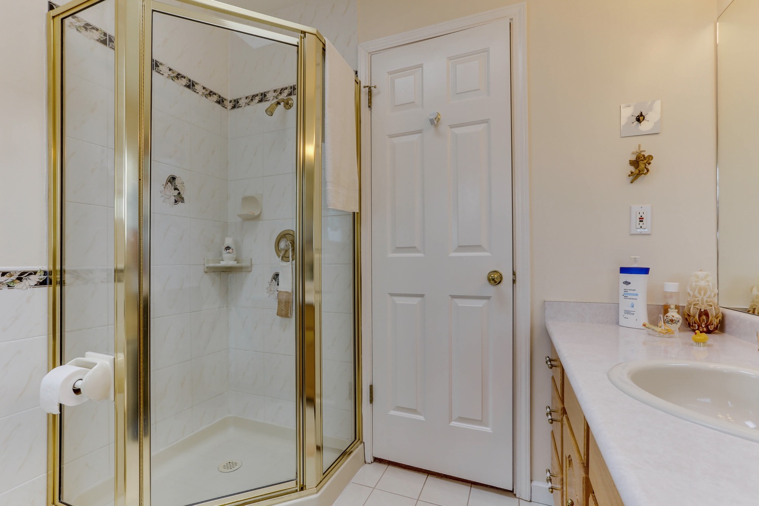 2508 East 19th Avenue Vancouver 23