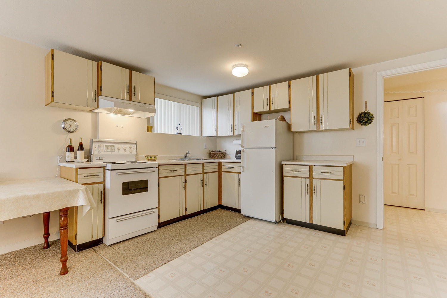2508 East 19th Avenue Vancouver 33