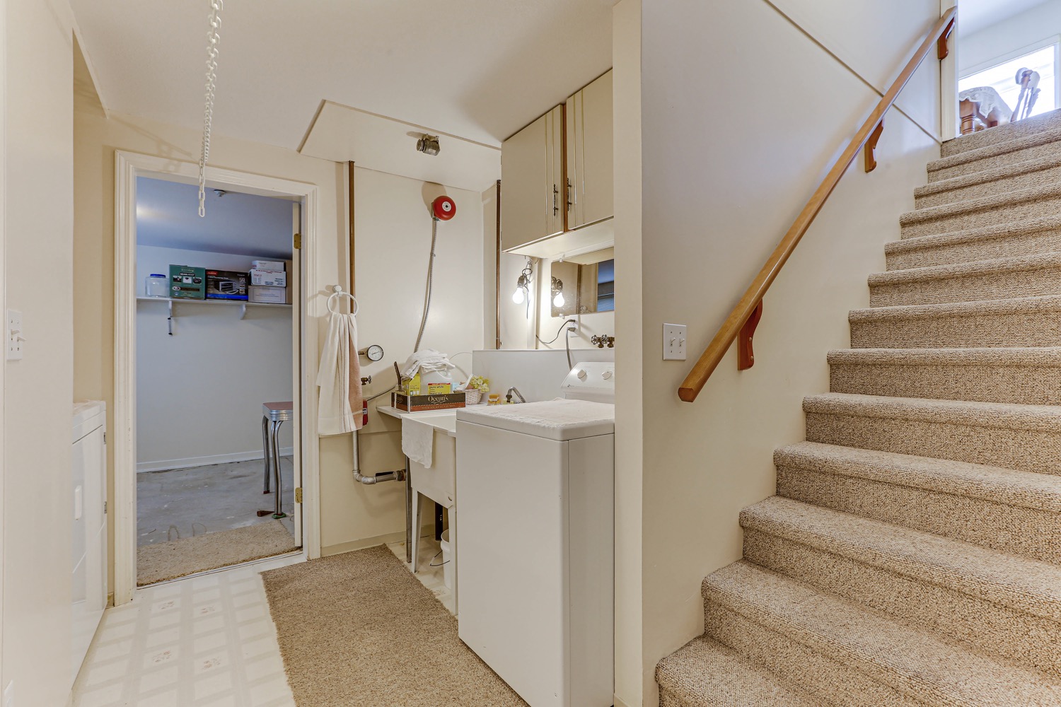 2508 East 19th Avenue Vancouver 37