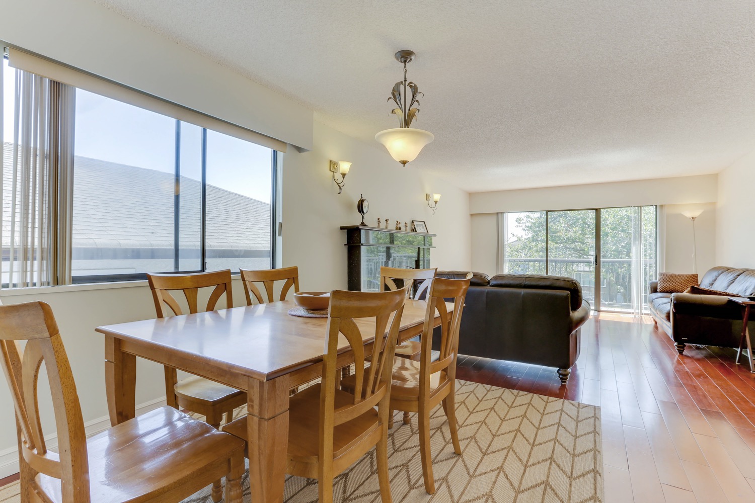 3027 East 7th AVENUE, Vancouver 9