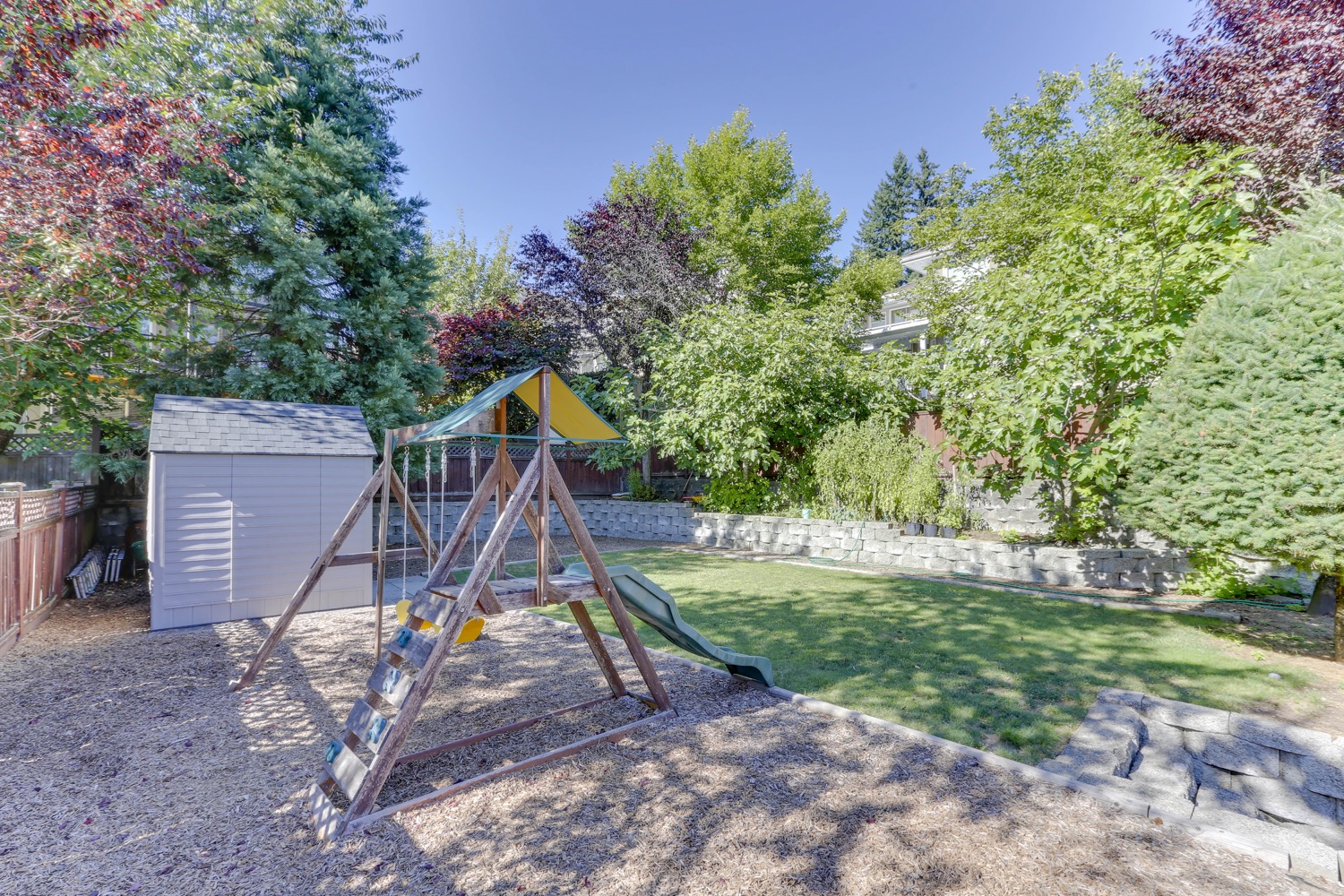 8 Wilkes Creek Drive, Port Moody 35