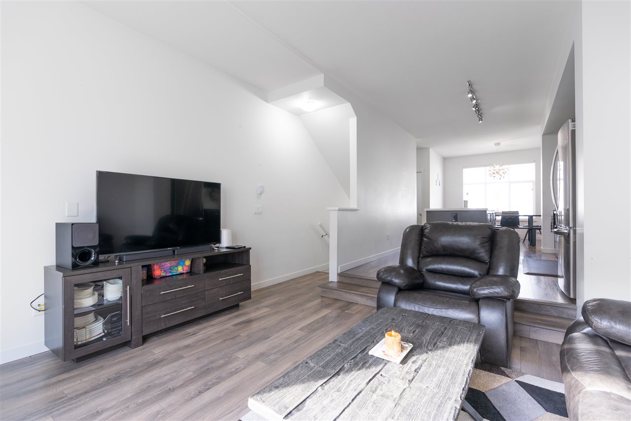 24 8130 136A STREET 14