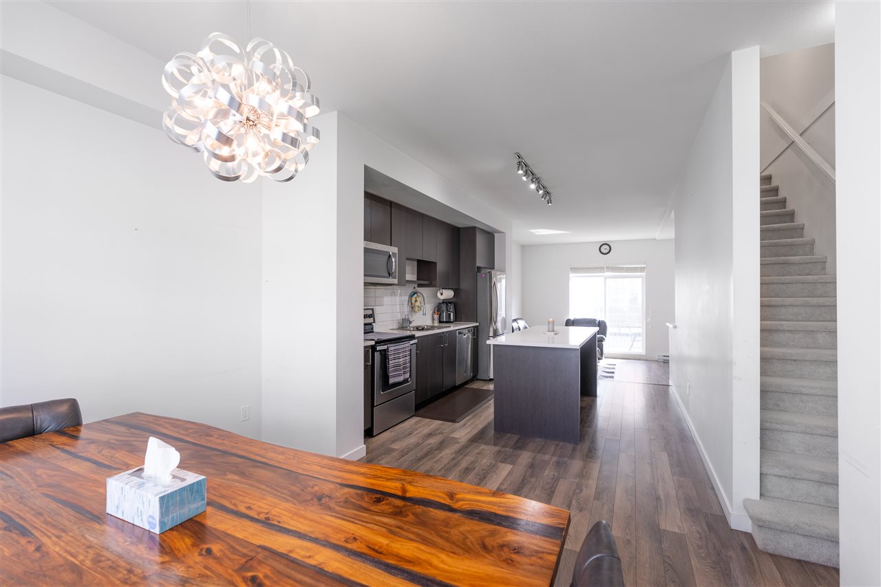 24 8130 136A STREET 19