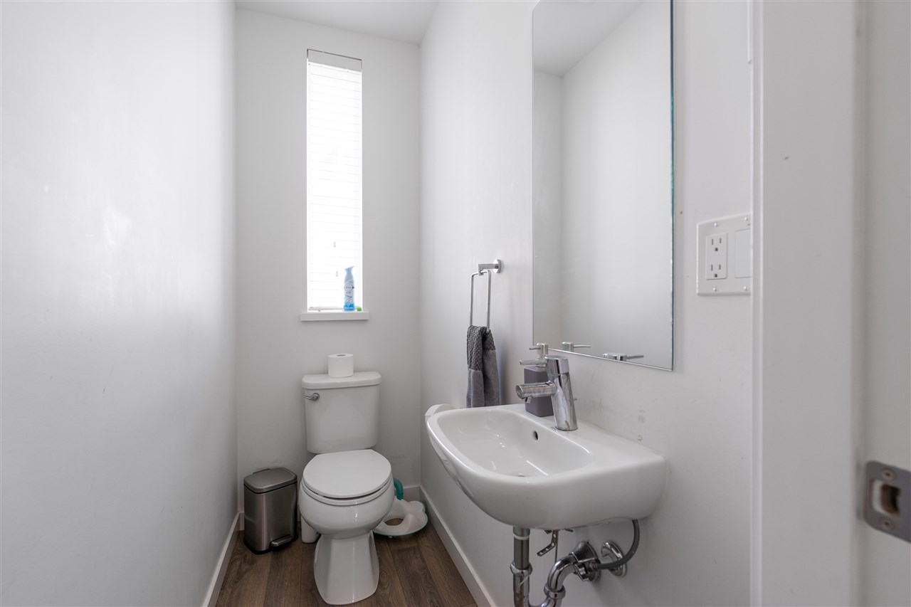 24 8130 136A STREET 22