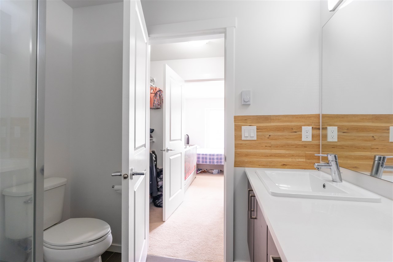 24 8130 136A STREET 34