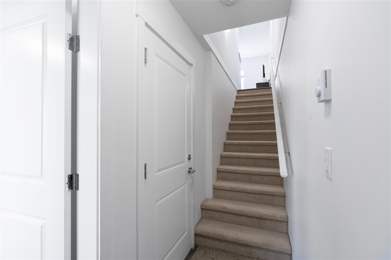 24 8130 136A STREET 10