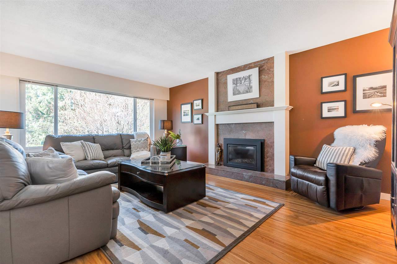 936 BAKER DRIVE 6
