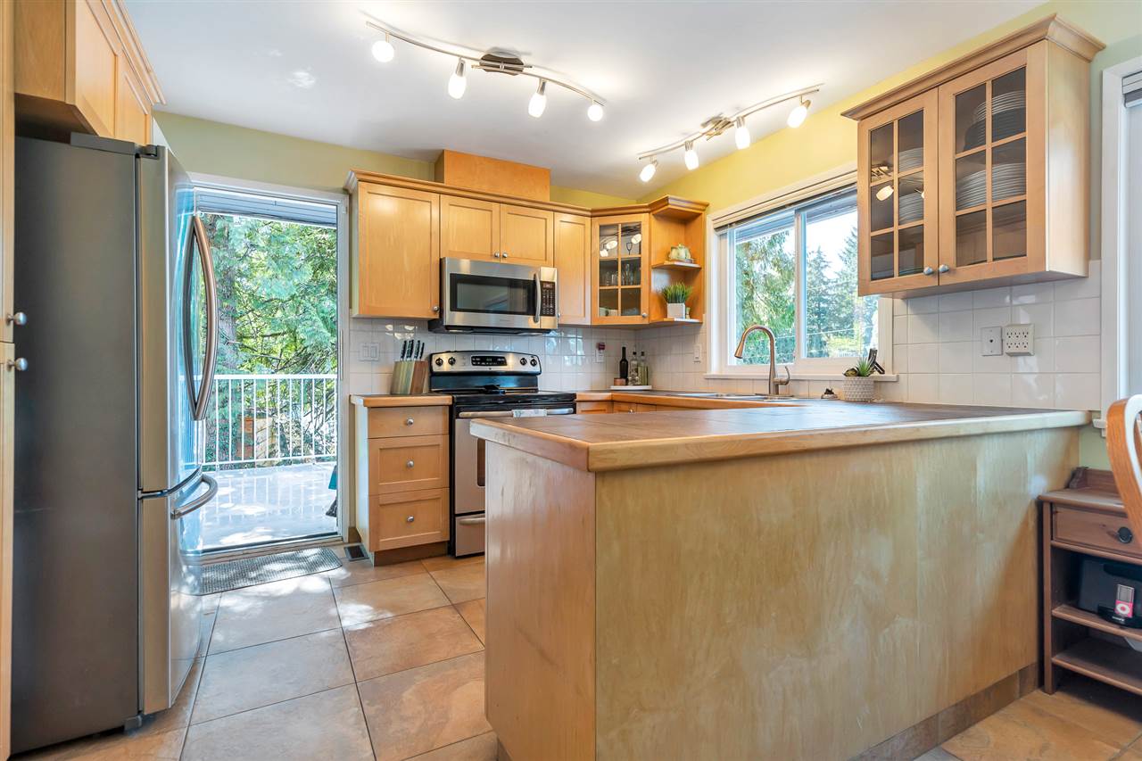 936 BAKER DRIVE 10