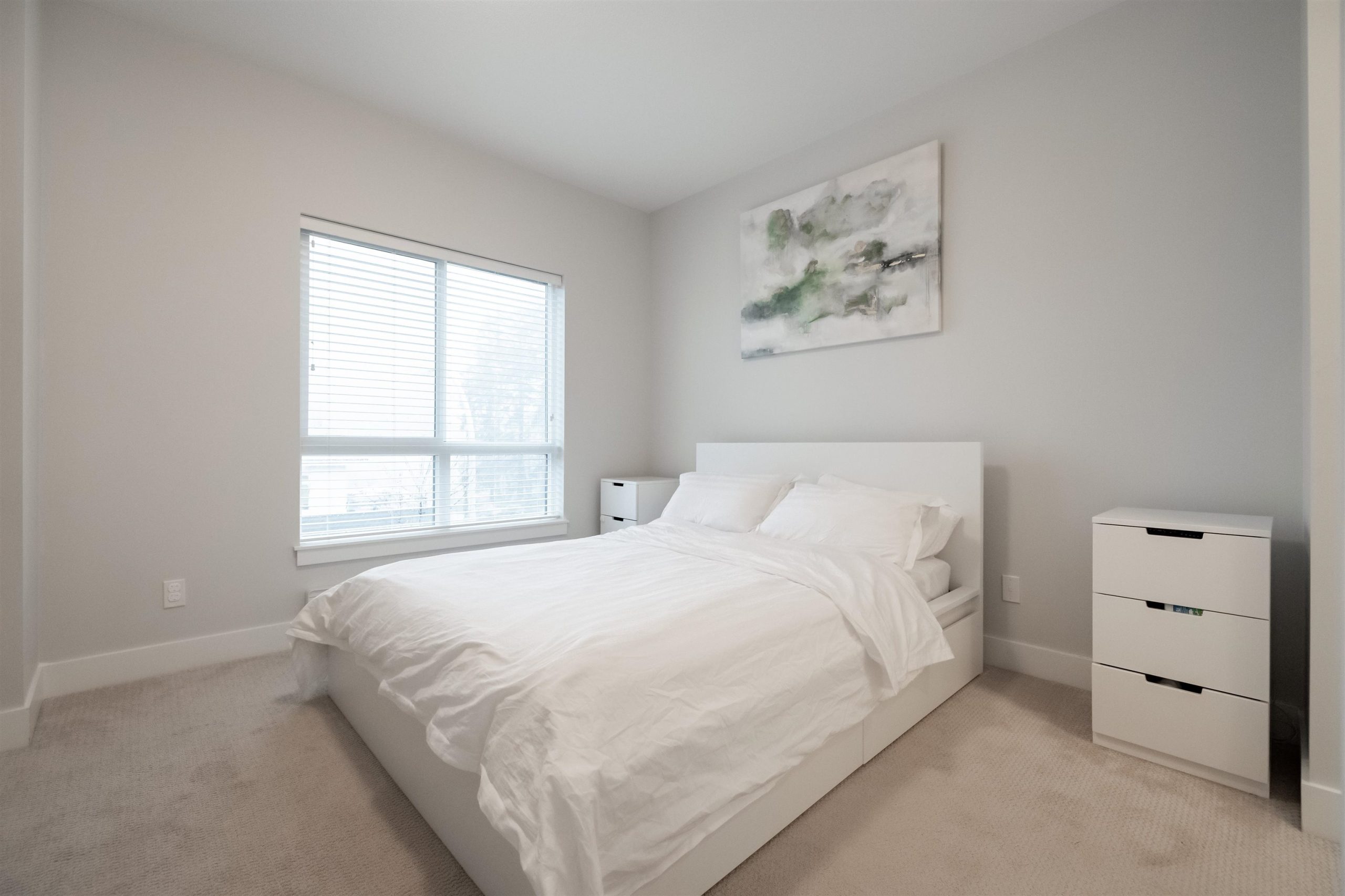 57 16336 23A AVENUE 21