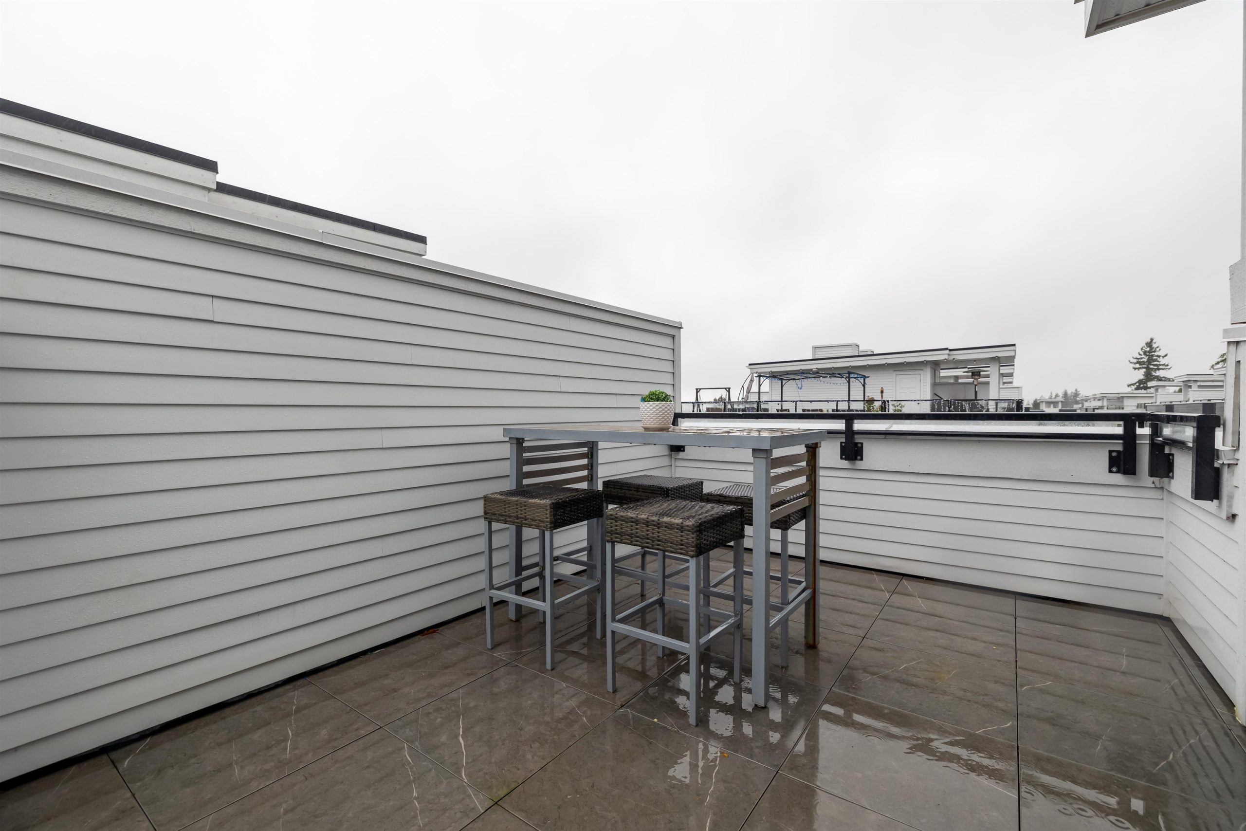 57 16336 23A AVENUE 32