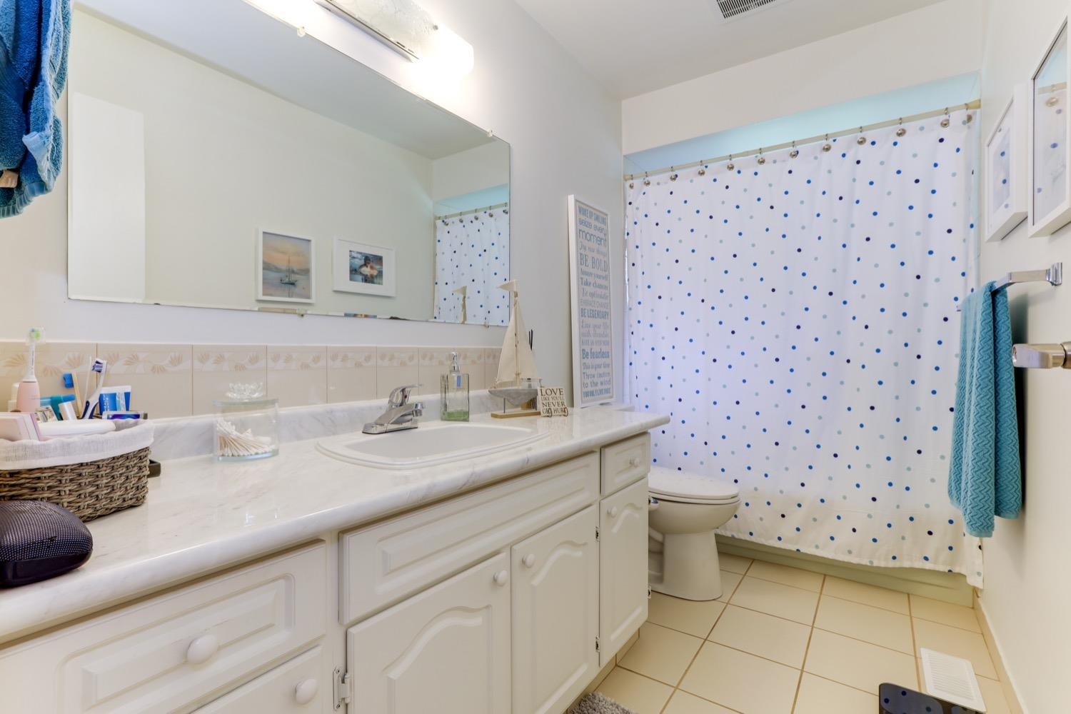 1814 127A STREET 27