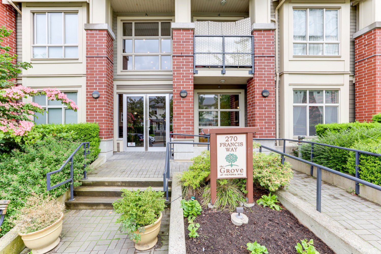 309 270 FRANCIS WAY, NEW WESTMINSTER 4