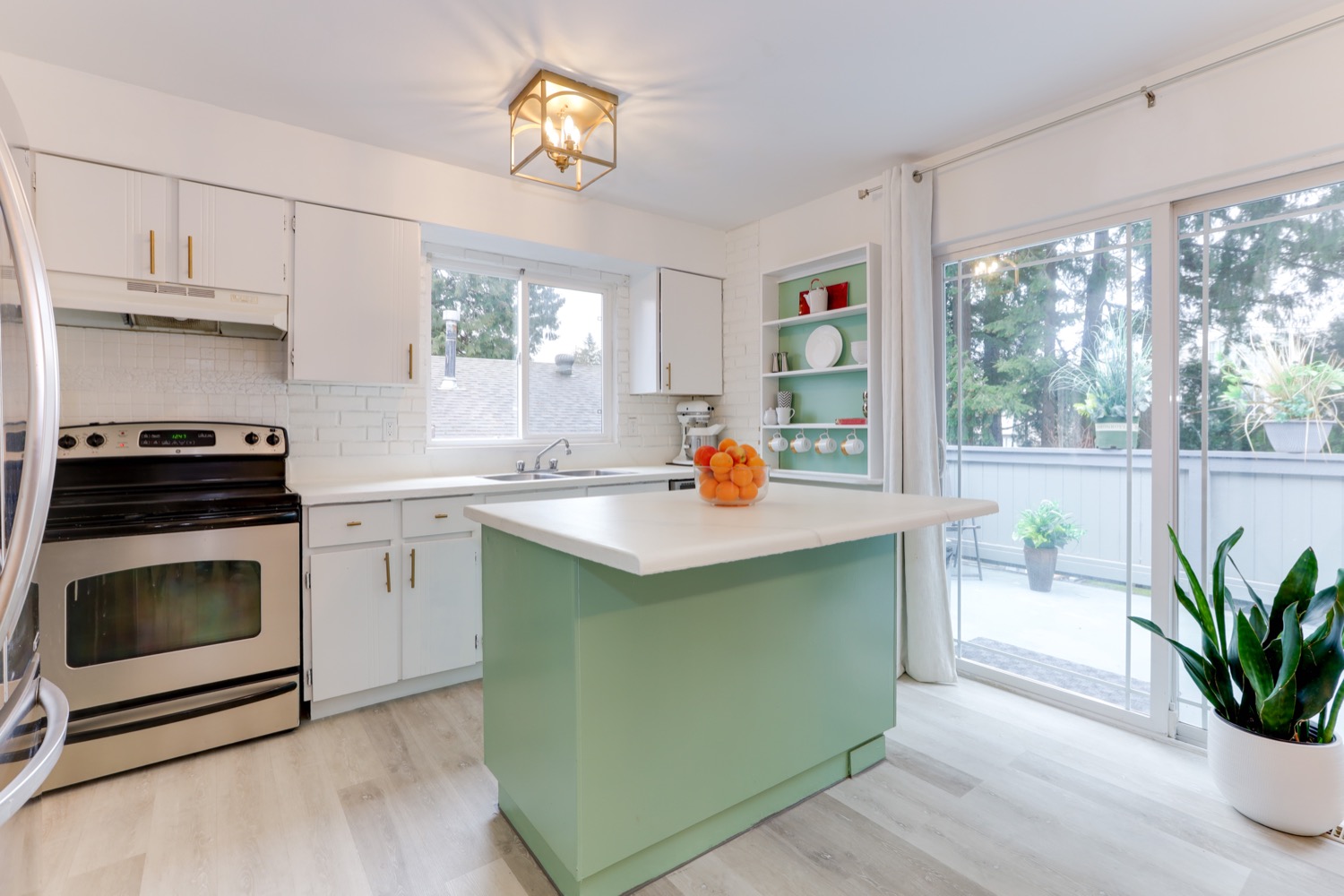 7115 129A STREET, SURREY 10