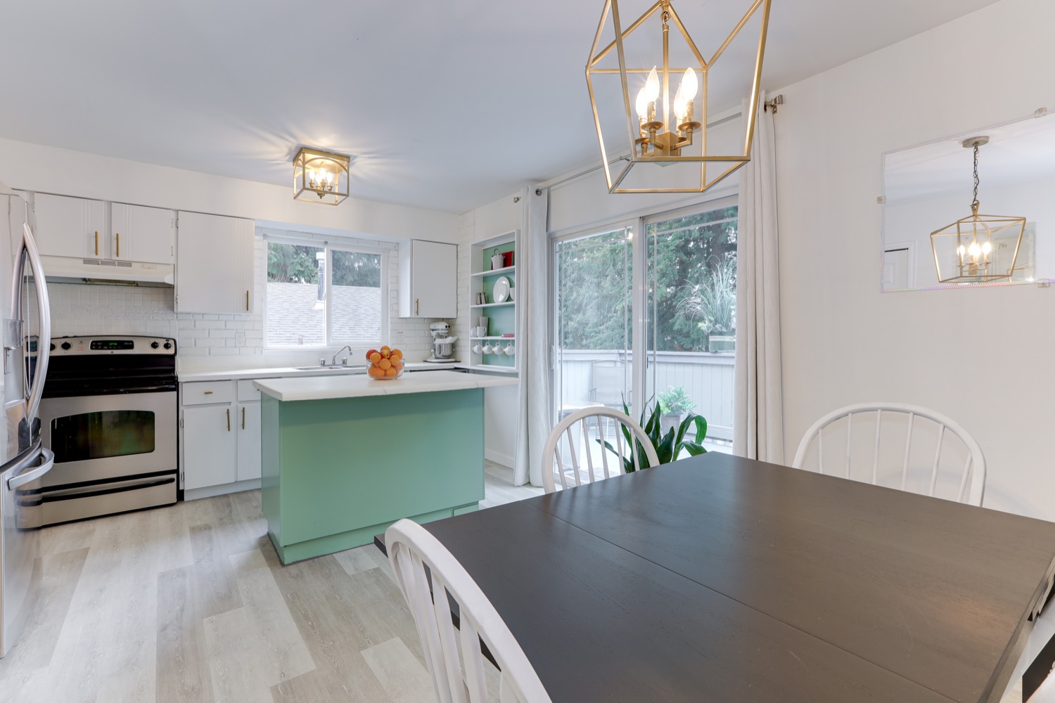 7115 129A STREET, SURREY 12