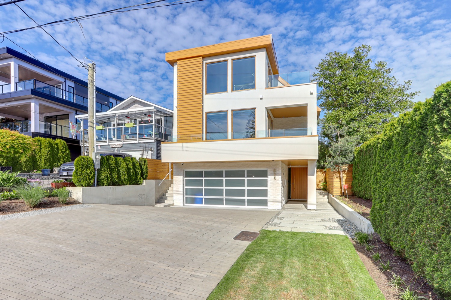 828 Stevens Street