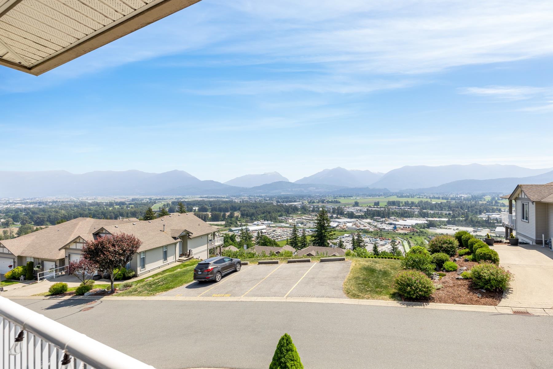 107 8590 SUNRISE DRIVE 13