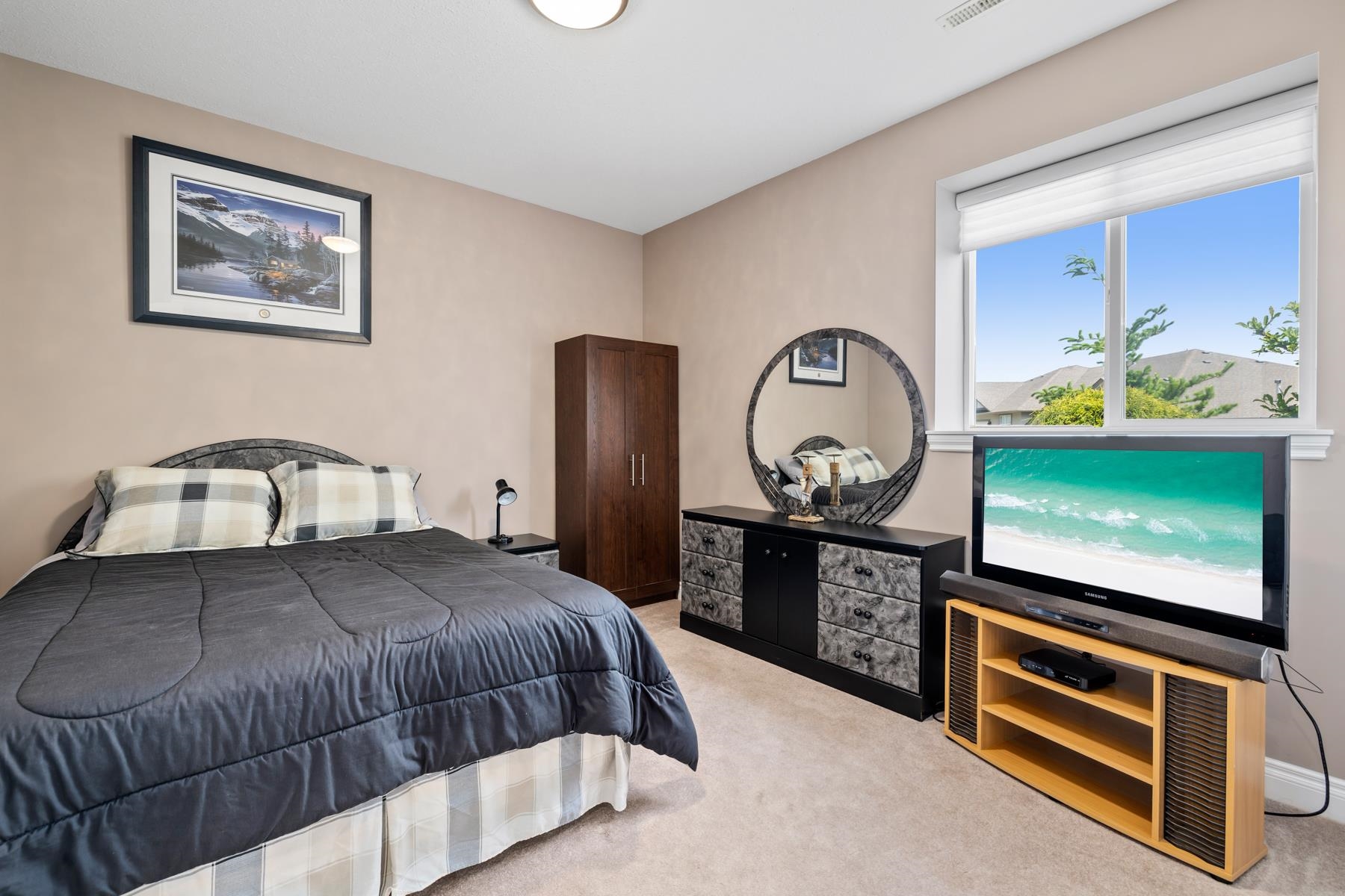 107 8590 SUNRISE DRIVE 18