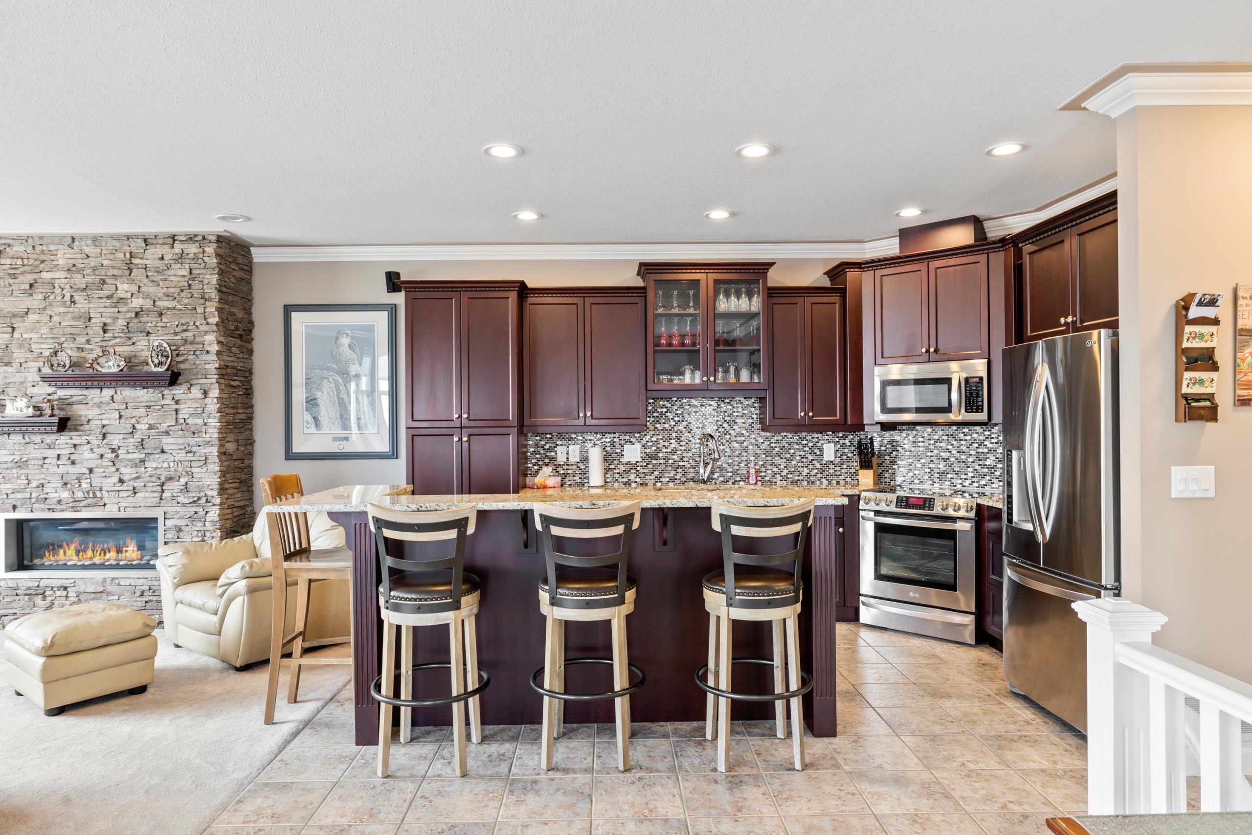 107 8590 SUNRISE DRIVE 4
