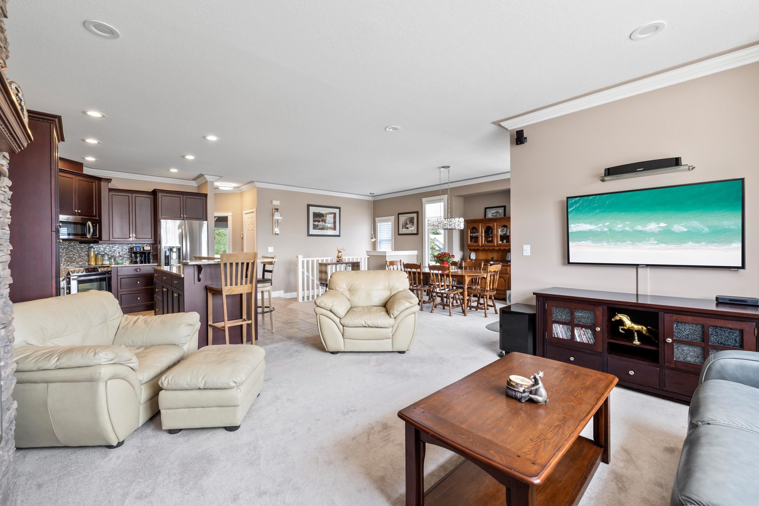 107 8590 SUNRISE DRIVE 6