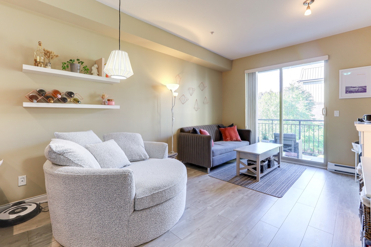 301 2346 MCALLISTER AVENUE, PORT COQUITLAM 3