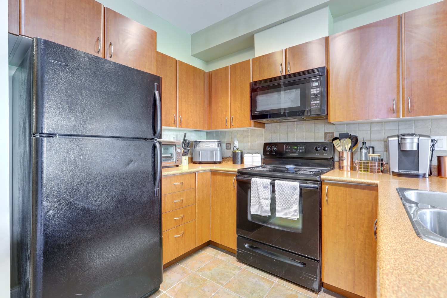 301 2346 MCALLISTER AVENUE, PORT COQUITLAM 11
