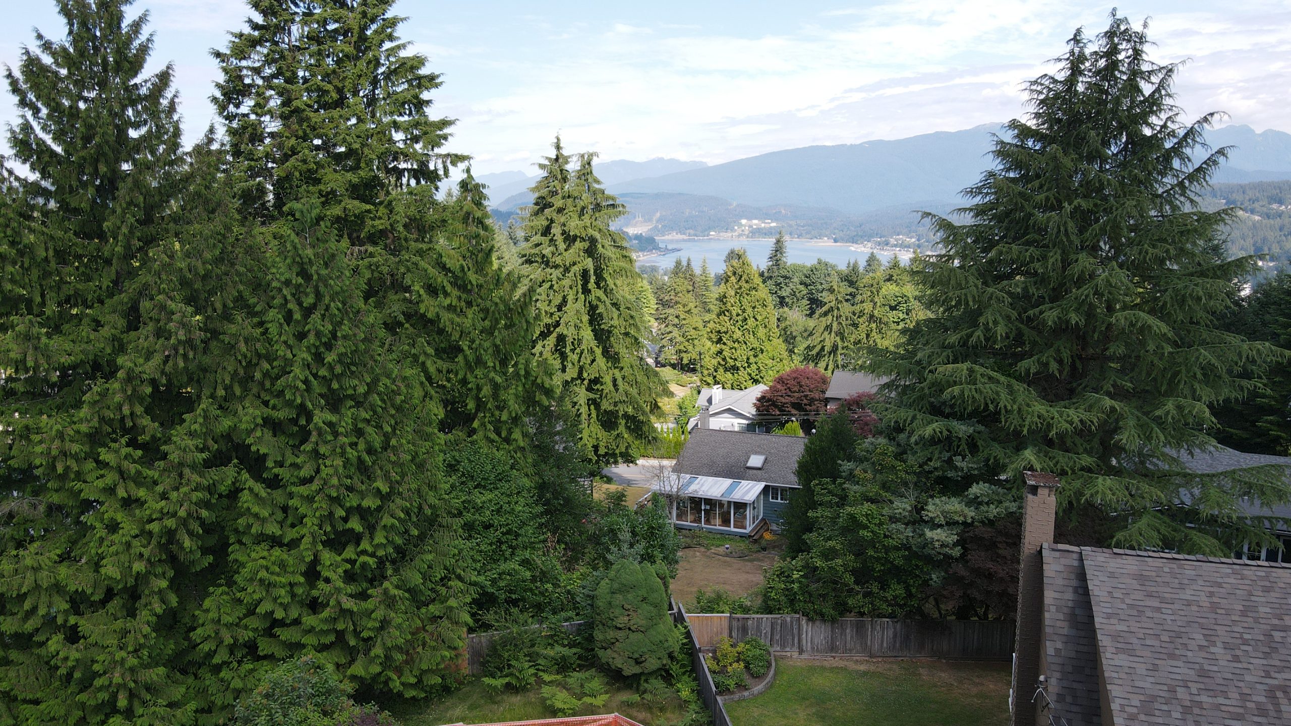 926 KOMARNO COURT 10