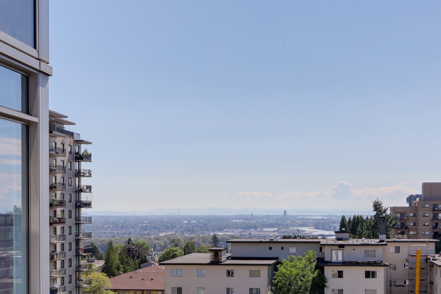 706 608 BELMONT STREET, NEW WESTMINSTER 24