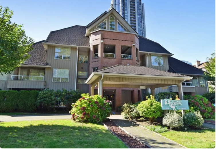 213 1154 WESTWOOD STREET, COQUITLAM
