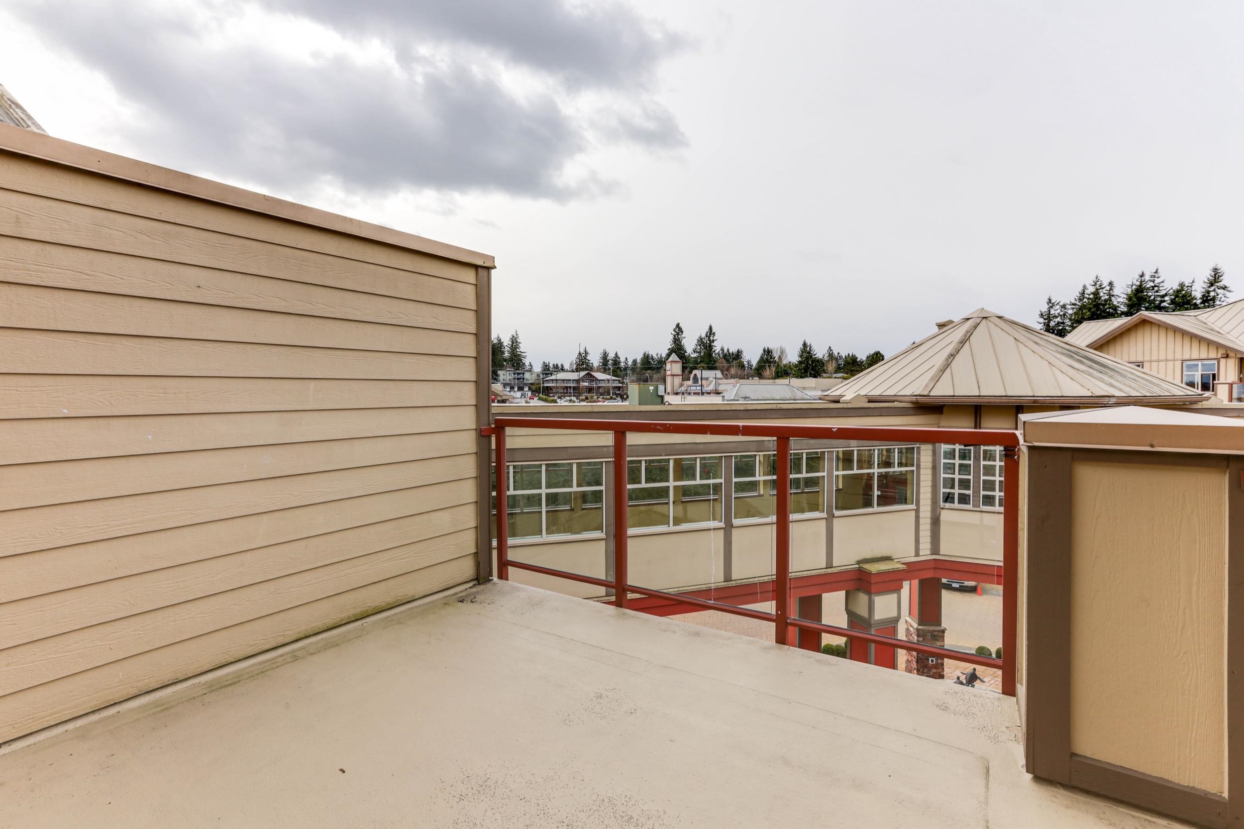 402 2511 KING GEORGE BOULEVARD 19
