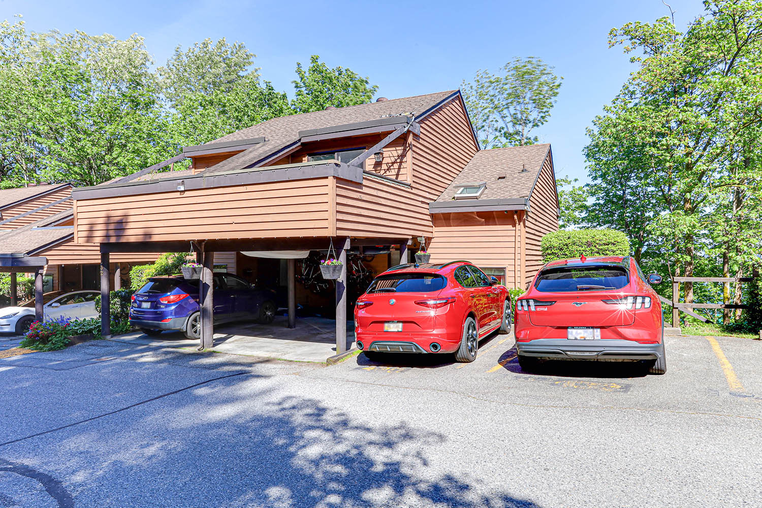 430 Cambridge Way, Port Moody BC V3H 3V2