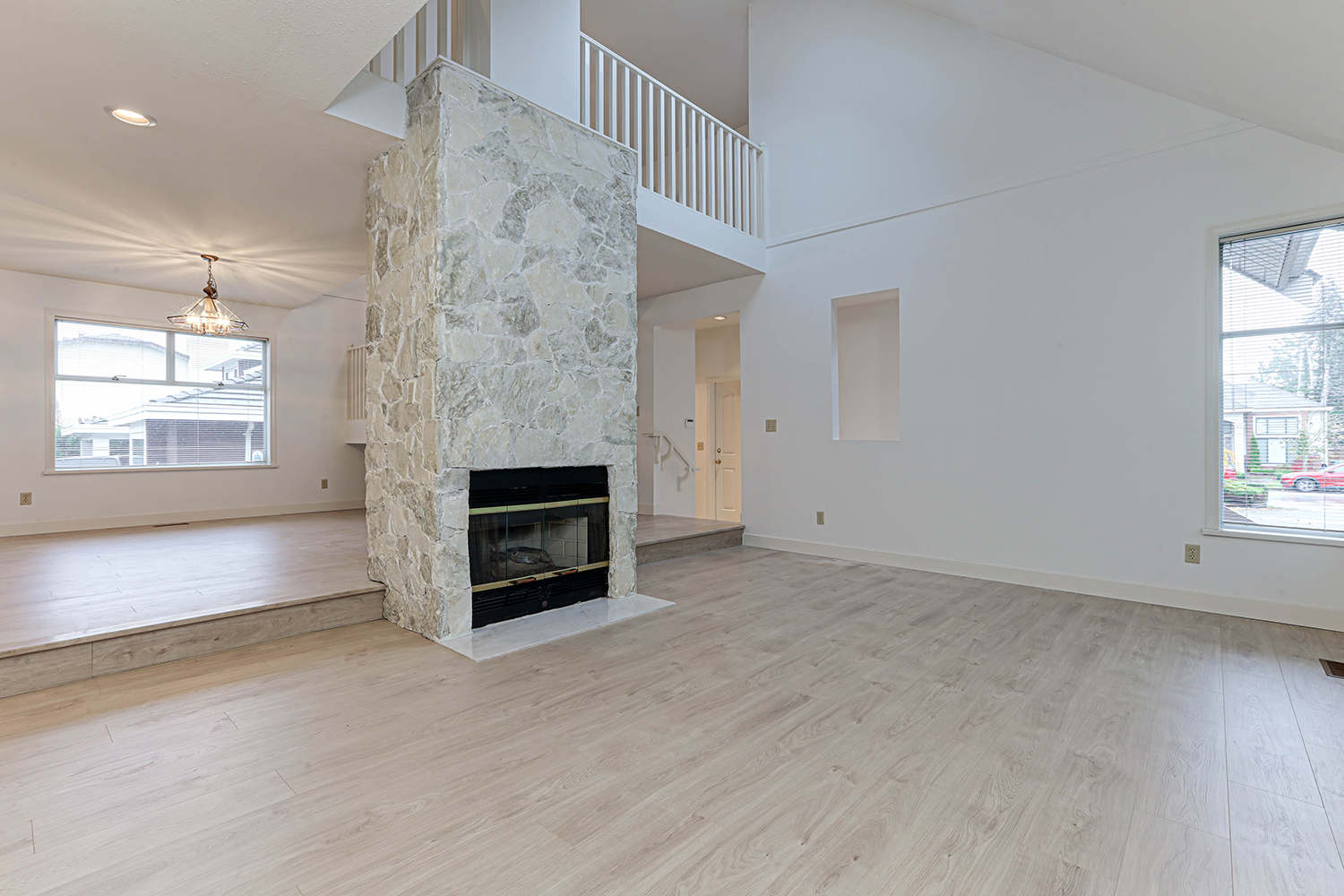 7231 Bridge Street, 8
